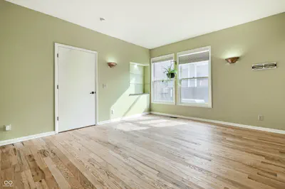 549 Fletcher Avenue #APT 2, Indianapolis - 21
