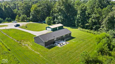 9330 State Road 243, Cloverdale - 4