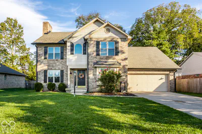 5318 Lacy Way, Greenwood