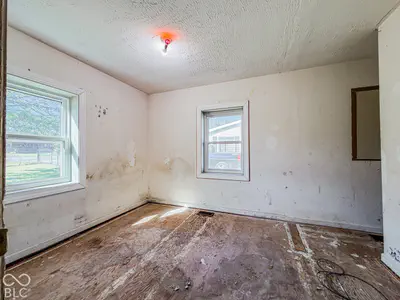 7402 Oak Avenue, Indianapolis - 39