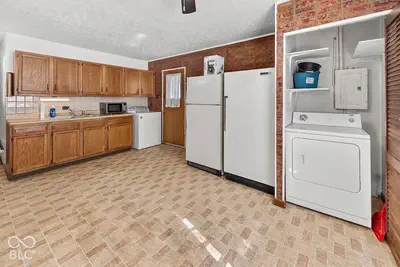 595 Meridian Street, Greenwood - 4