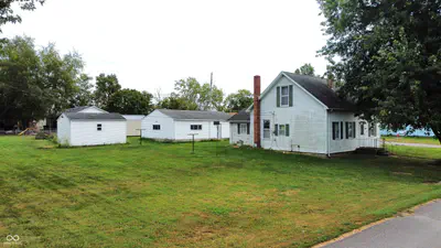 285 S East Street, Hartsville - 5
