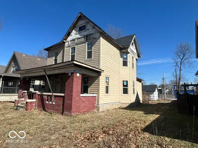 2735 Carrollton Avenue, Indianapolis - 3