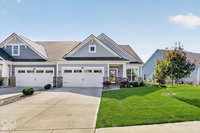 368 Tamarack Larch Boulevard, Cicero
