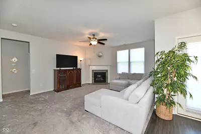 4934 Lilium Drive, Plainfield - 23