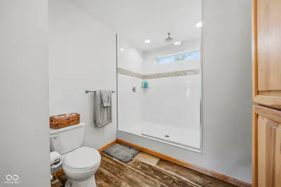 9330 State Road 243, Cloverdale - 32