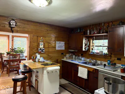 10101 Buckskin Road, Poland - 28