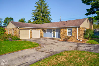 1602 Crescent Drive, Columbus - 4