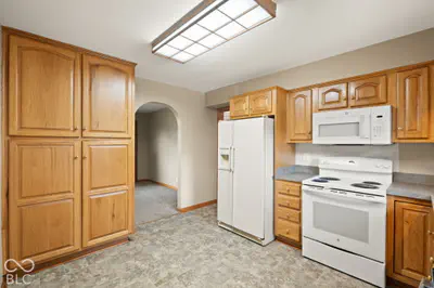 409 Wedgewood Drive, New Albany - 10