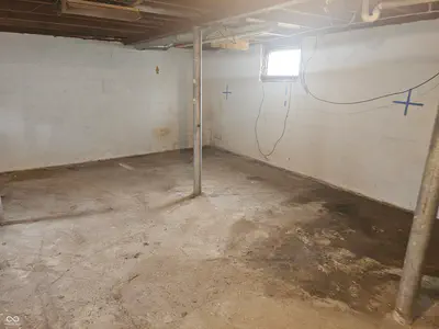 704 W Madison Street, Alexandria - 28