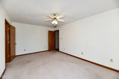 399 Vinewood Drive, Brownsburg - 34