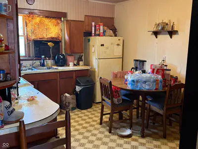 4213 Main Street, Coal City - 5