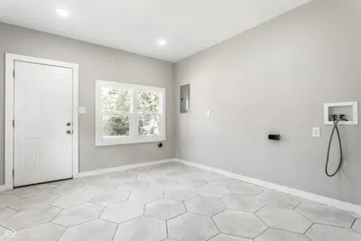 671 N 10th Street, Noblesville - 27