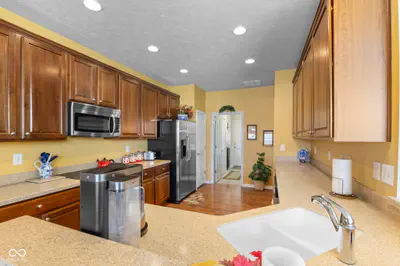 12961 Merlot Lane, Fishers - 4