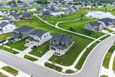 657 Pearson Pass, Avon - 43