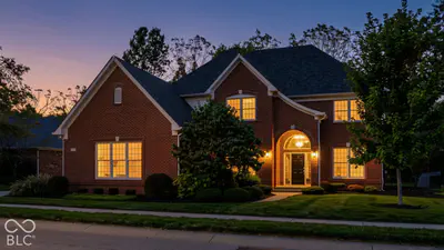 9252 Timberline Drive, Indianapolis - 2