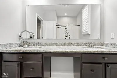 12881 Deer Bank Road, Fishers - 32