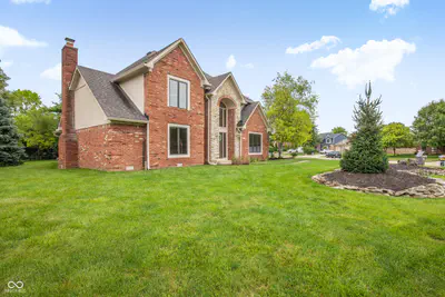 10414 Quiet Drive, Indianapolis - 38