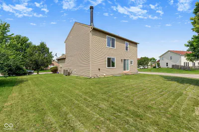 3923 Planewood Drive, Indianapolis - 37