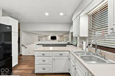 1400 Denver Drive, Plainfield - 11