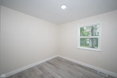 1500 W 11th Street, Anderson - 18