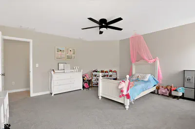 2447 Copperstone Drive, New Palestine - 60