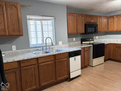 933 Morris Street, Indianapolis - 21