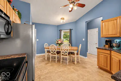 868 Quarterhorse Run, Bargersville - 7