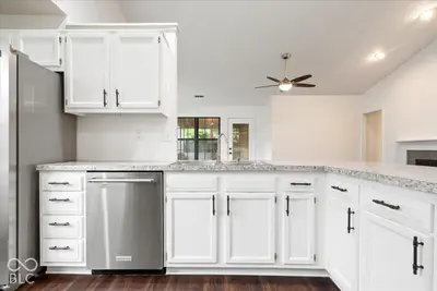 8065 Cherrybark Drive, Indianapolis - 11