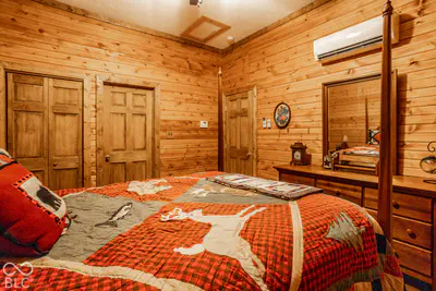 11090 County Road 225 W, Cloverdale - 39