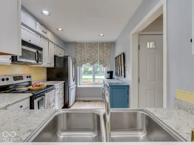 770 Ivy Lane, Greenwood - 17