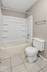 9207 Rochelle Drive, Indianapolis - 12