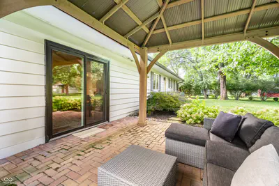 644 Lakeview Drive, Zionsville - 24