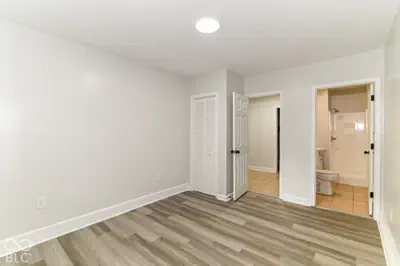 9226 Rochelle Drive, Indianapolis - 13