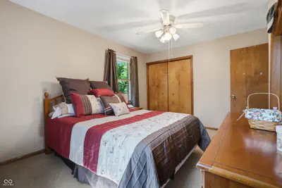 1170 W Base Road, North Vernon - 25