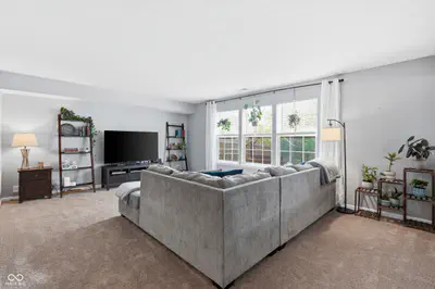 3915 Rosefinch Circle, Indianapolis - 12