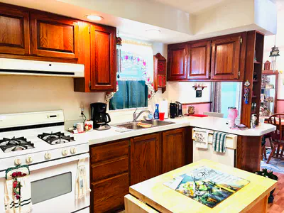 312 W Lou Lane, Greensburg - 14