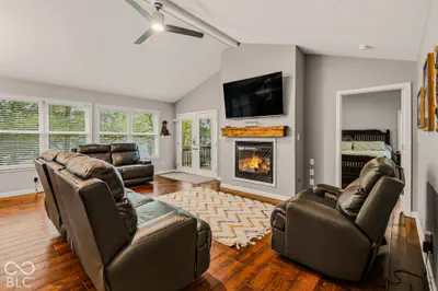 8616 Riser Drive, Nineveh - 16