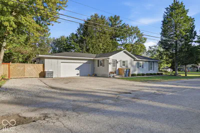 2064 Riviera, Indianapolis - 43