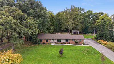7721 200 Road, New Palestine - 36