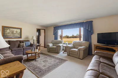 916 N 350 W, Greenfield - 33