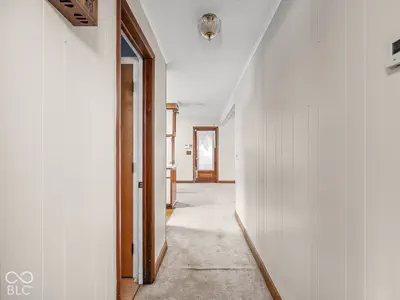 9008 Carriage Lane, Pendleton - 17