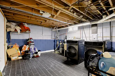 8824 Crestview Drive, Indianapolis - 28