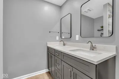 1221 Normandie Court, Avon - 25