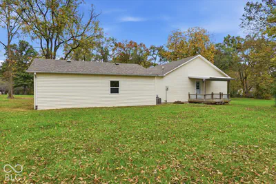 8727 800 Road, Indianapolis - 32