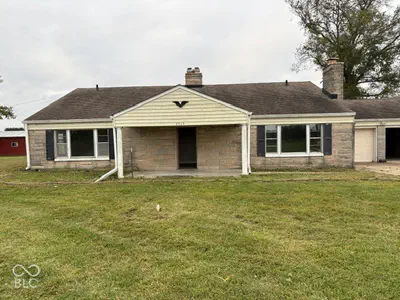 2323 State Road 252, Martinsville - 25