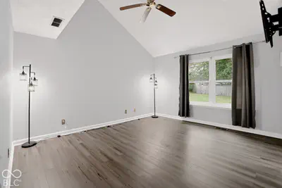 8584 Woodstone Court, Indianapolis - 15