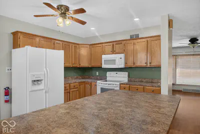 124 Main Street, Ladoga - 10