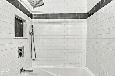 27 W Roberts Road, Indianapolis - 24