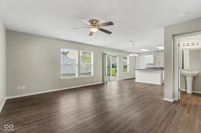 6921 Maywood Circle, Avon - 4